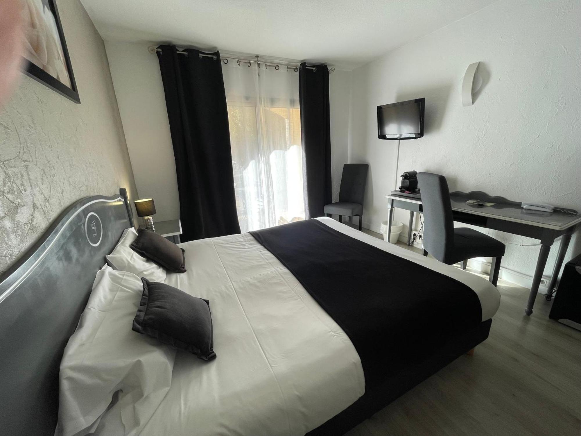 Le Floreal Vence Exterior photo